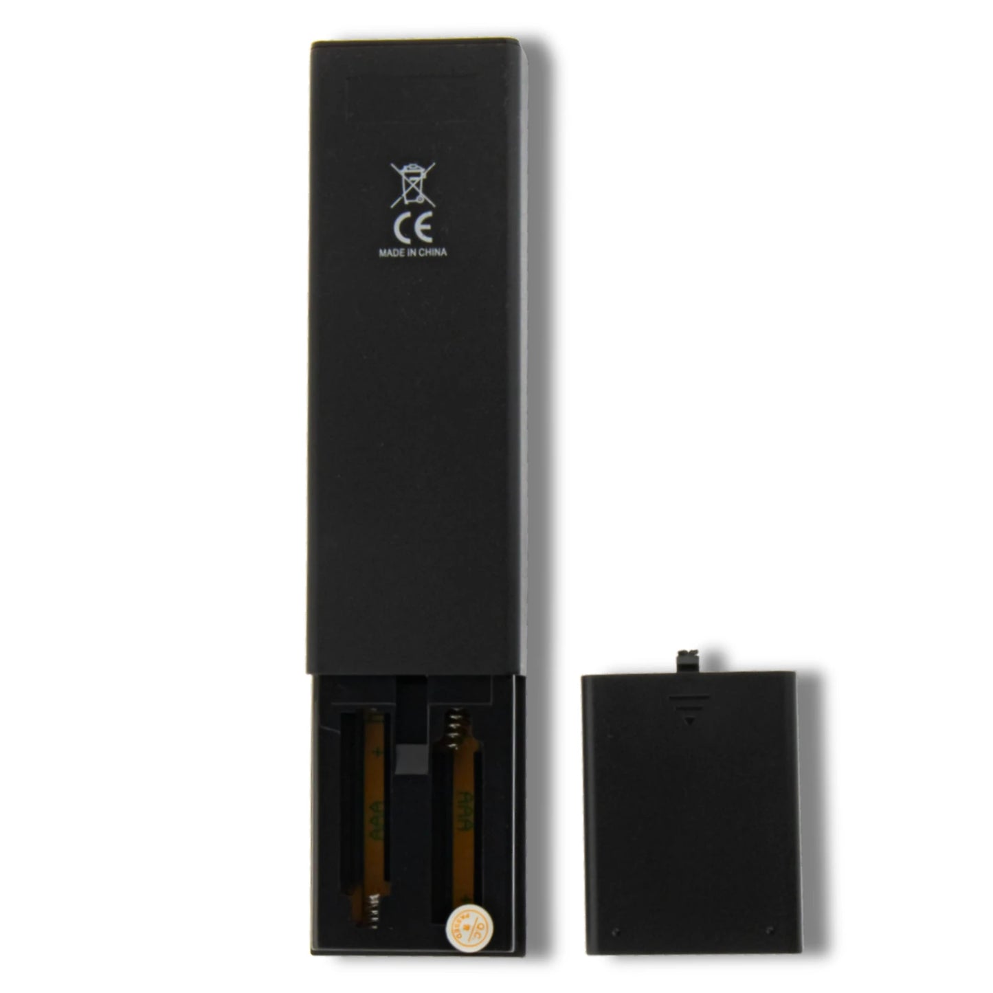 Rückseite der UCT-055 Fernbedienung für Sony TVs, mit offenem Batteriefach für zwei AAA-Batterien.