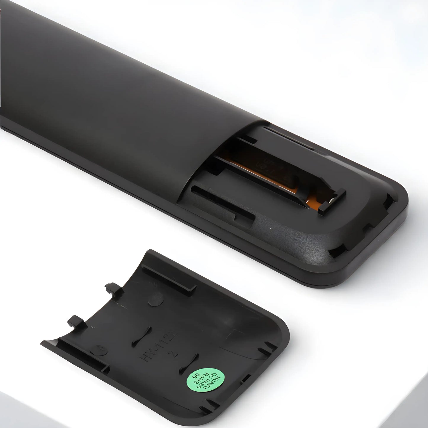 Philips RC242254990477 Ersatzfernbedienung mit geöffnetem Batteriefach – kompatibel mit Philips 3D Ambilight Smart TV der PFL und PDL Serie